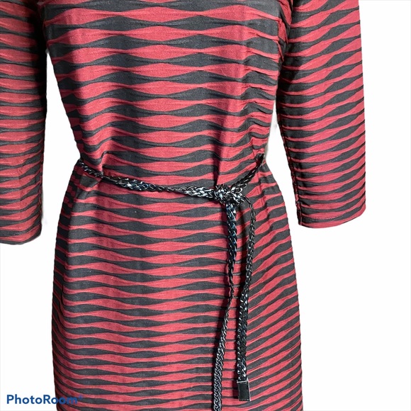 Emma & Michelle red and black belted dress size M - Picture 4 of 5